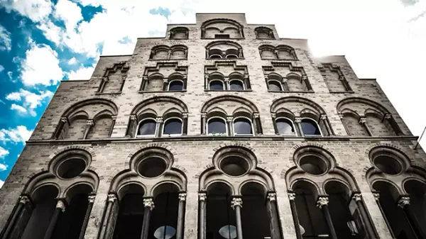 Stadtführung Stolze Bauten - Overstolzenhaus in der Kölner Altstadt
